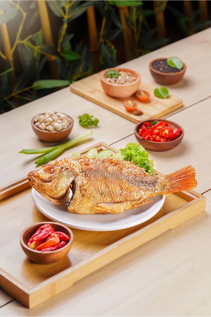 Ikan nila goreng-nasi-tangkar-sop-abah-ading
