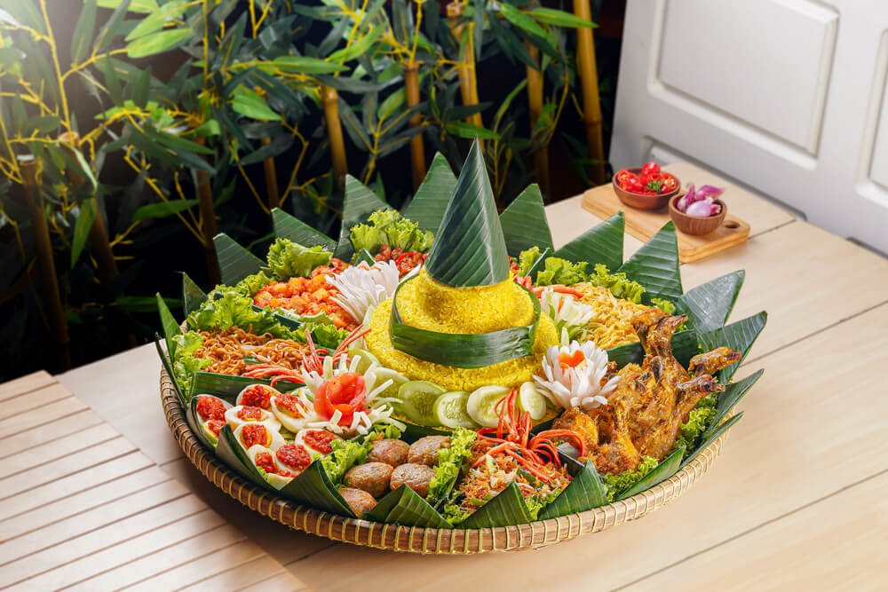 tumpeng-nasi-tangkar-sop-abah-ading